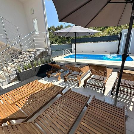 Villa Milena Sweet Apartment-With A Pool Trogir Exterior foto